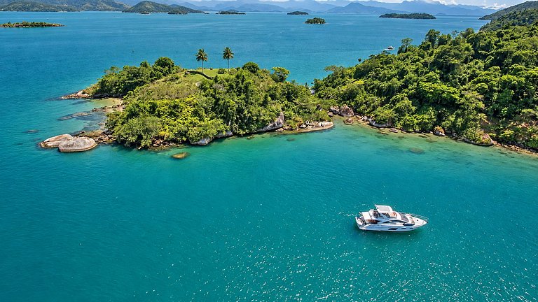 Villa e loft al mare a Paraty