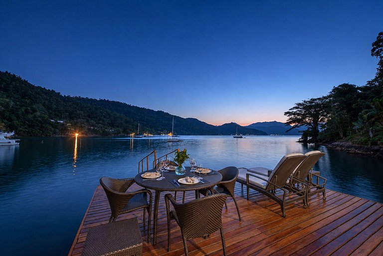 Villa et loft en bord de mer à Paraty