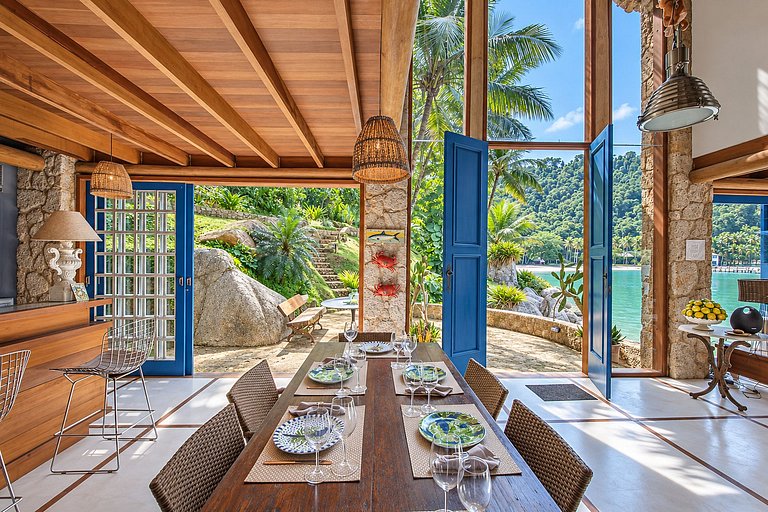 Villa e loft al mare a Paraty
