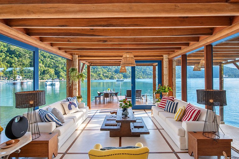 Villa et loft en bord de mer à Paraty