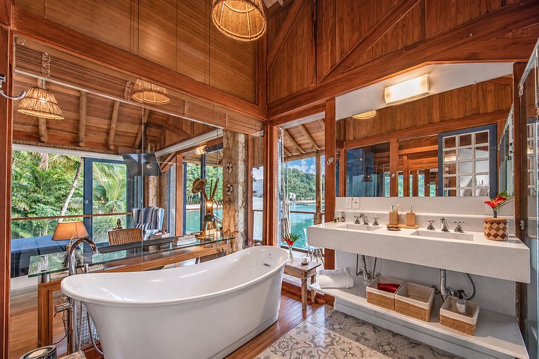 Villa et loft en bord de mer à Paraty