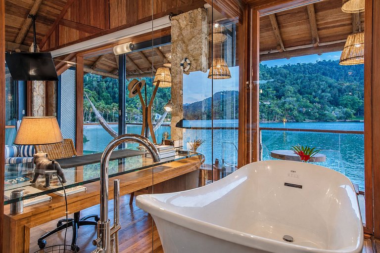 Villa y loft junto al mar en Paraty