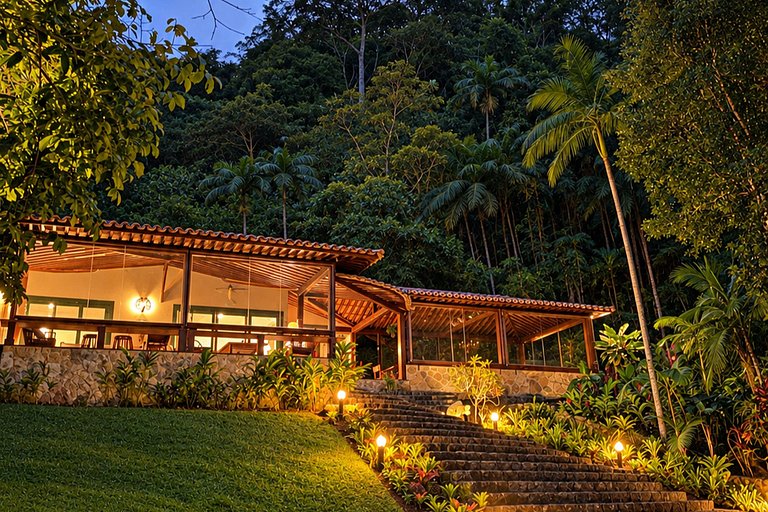 Beautiful island property in Paraty