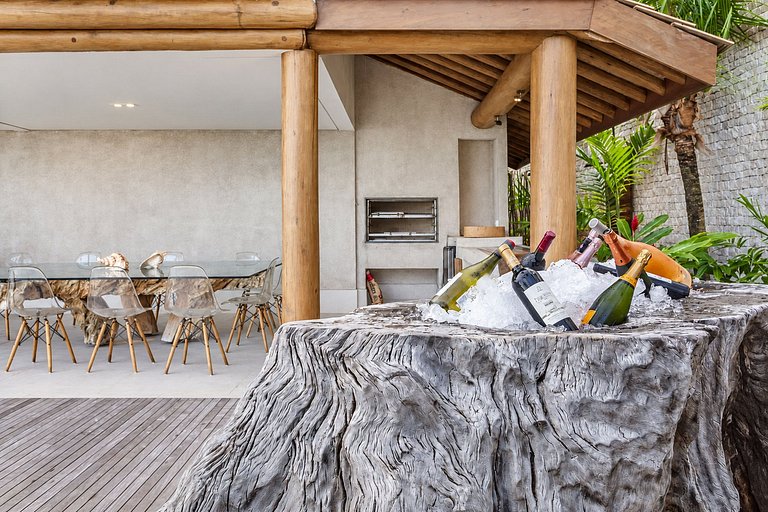 Grand luxury villa in Arraial D'ajuda