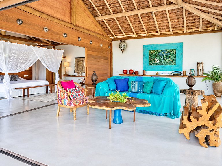 Beautiful beachfront villa in Trancoso