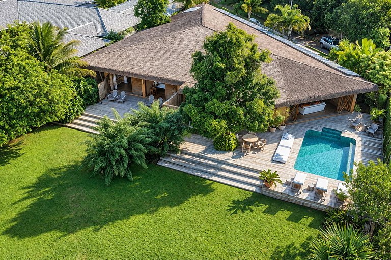 Beautiful house with pool in Trancoso