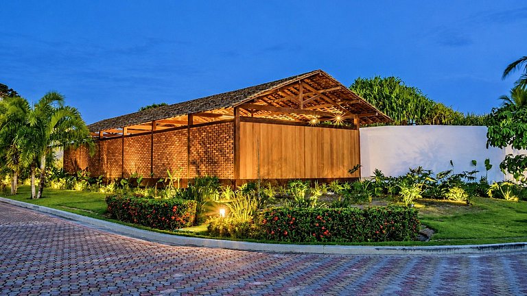 Charming villa with pool in Trancoso