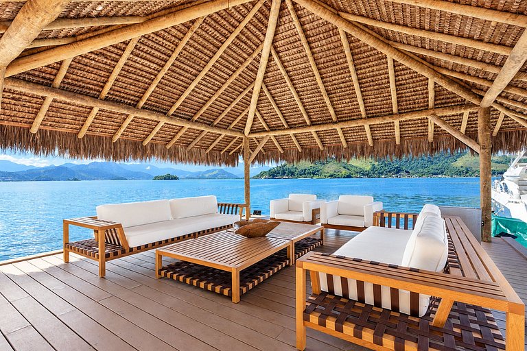 Luxurious island in Angra dos Reis