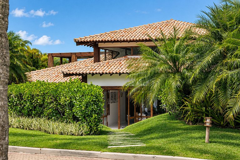 Luxurious villa with pool in Trancoso