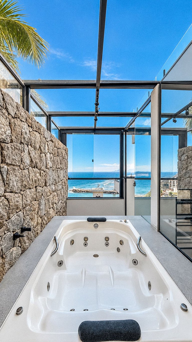 Mansão no Joá com vista mar e piscina infinita - Joa023