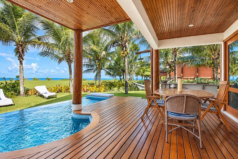 Maison avec 4 Suites et Piscine à Trancoso