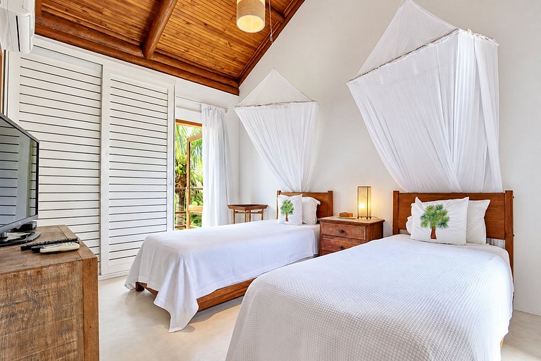 Casa con 4 Suite e Piscina a Trancoso