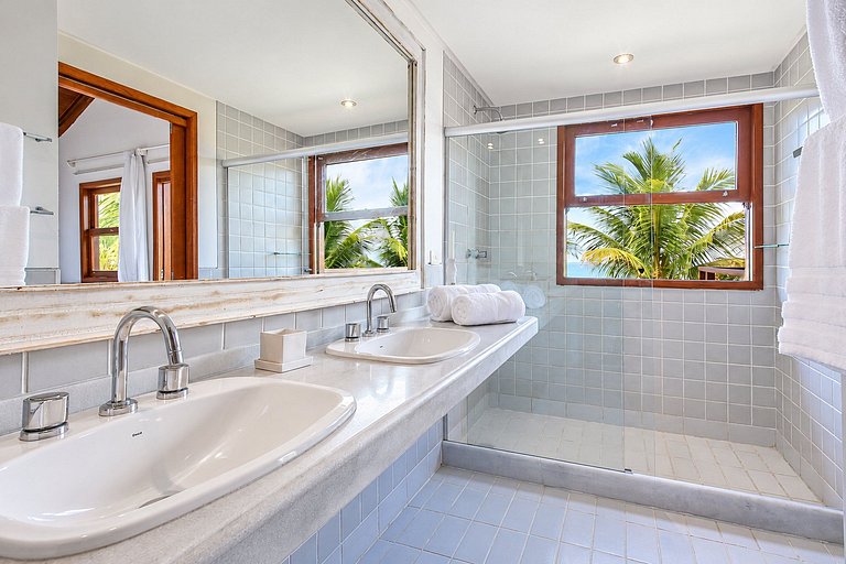 Maison avec 4 Suites et Piscine à Trancoso