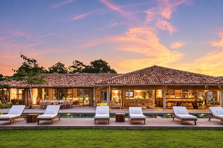 Exclusive Retreat in Altos de Trancoso