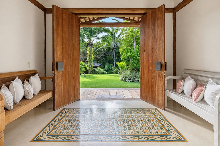Villa com piscina e 8 suites em Trancoso