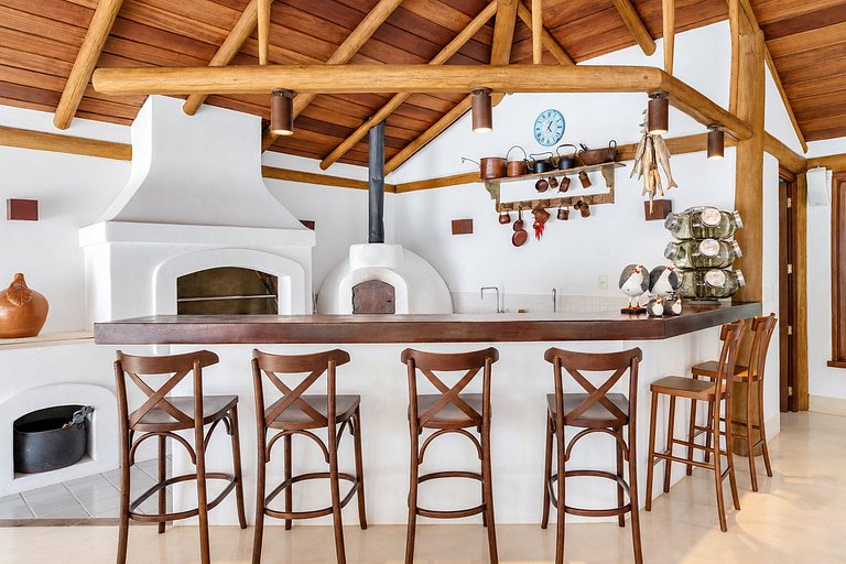 Villa con piscina y 3 suites en Trancoso