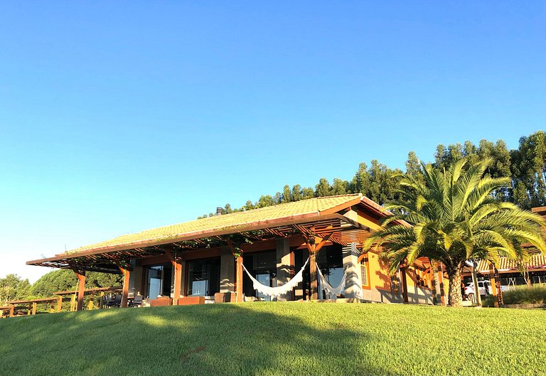 Beautiful country villas in Itaí - Iti001
