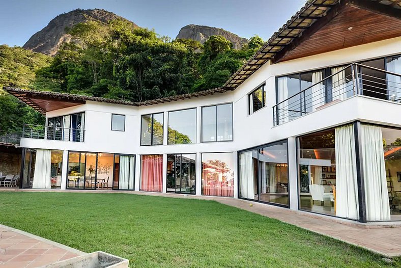 Beautiful luxury villa in Gávea - Gav001