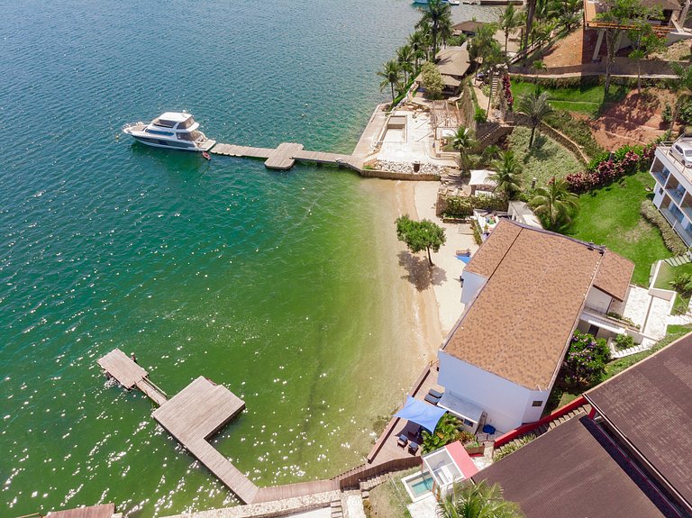 Bella villa fronte oceano con 9 suite ad Angra dos Reis - An